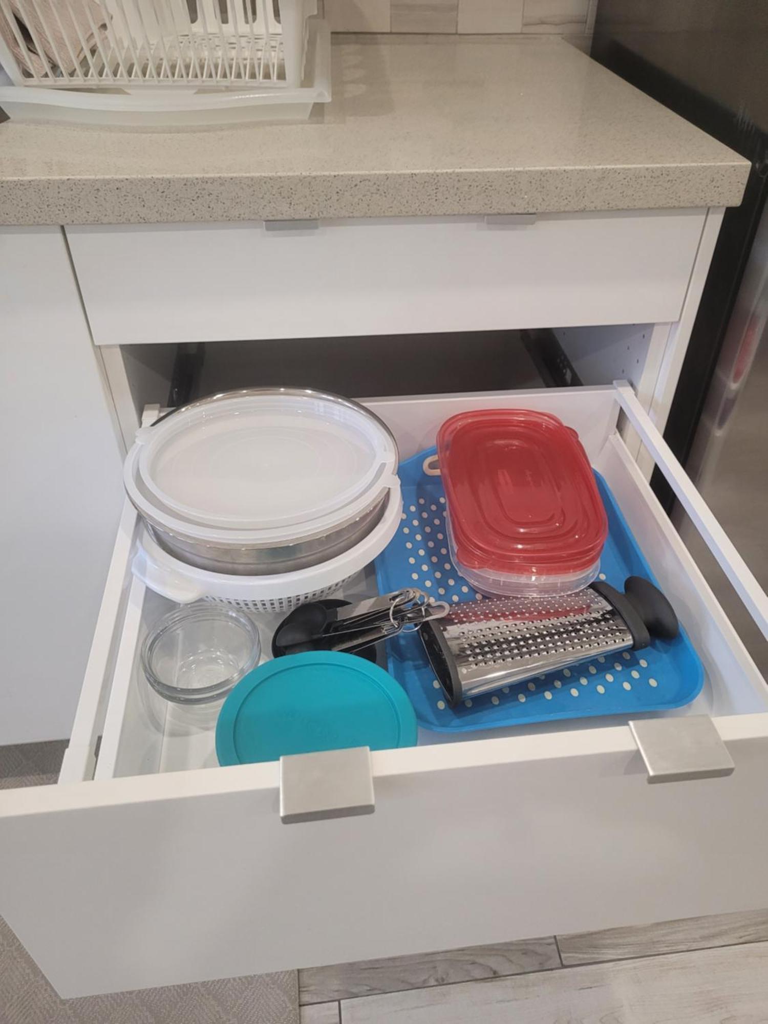 Modern Studio With Kitchenette And Bath グエルフ エクステリア 写真